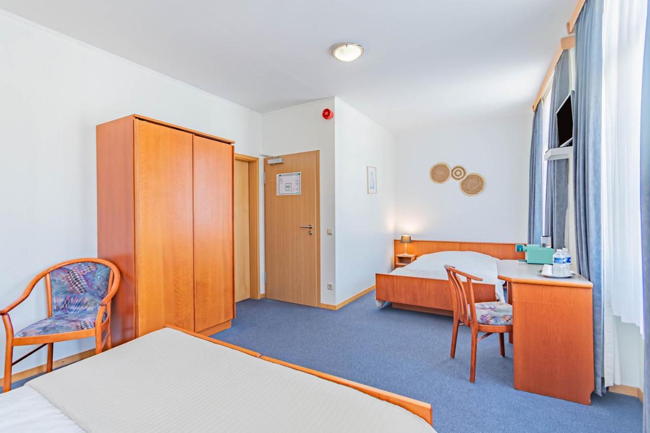 Hotel Le Petit Poete เอชเทอร์นาค ภายนอก รูปภาพ