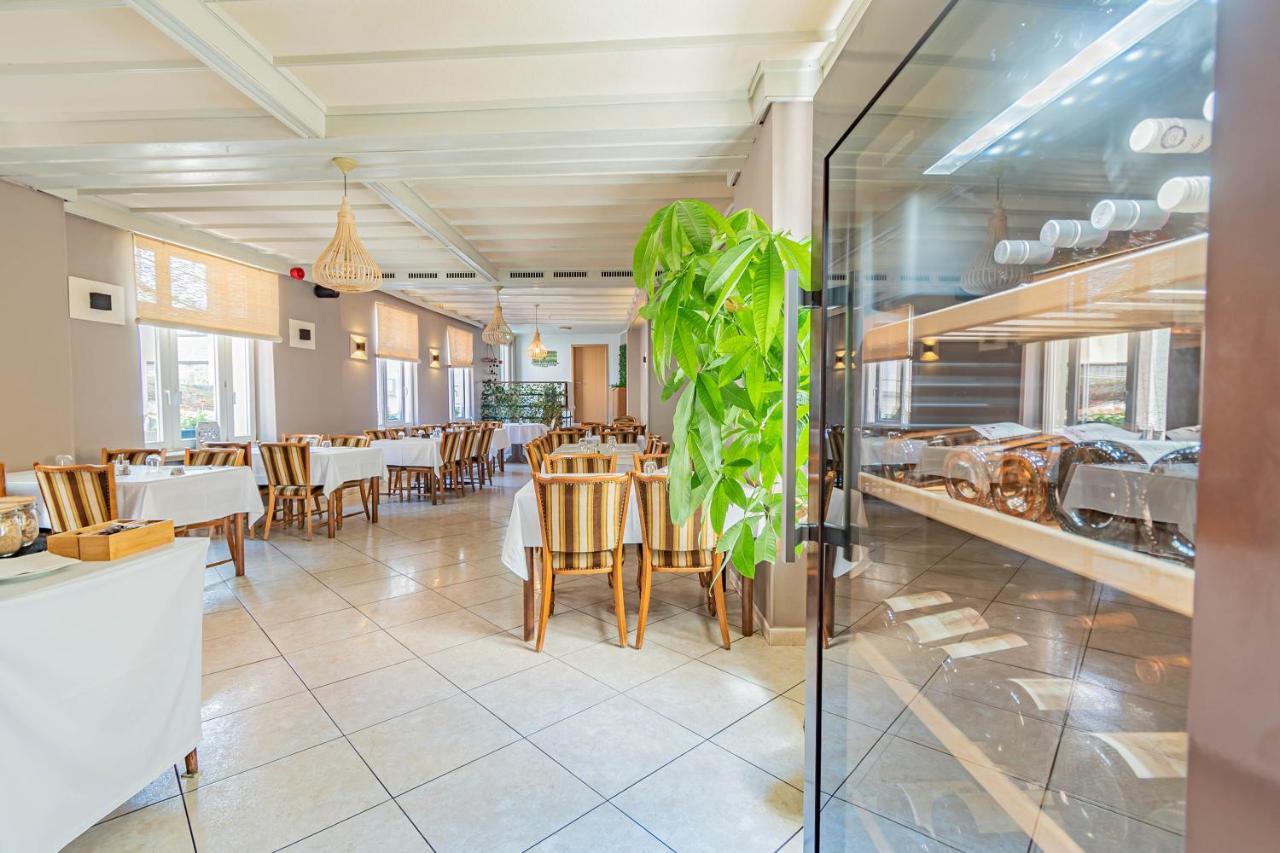 Hotel Le Petit Poete เอชเทอร์นาค ภายนอก รูปภาพ